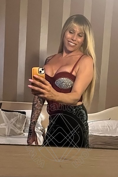 Foto selfie 9 di Chloe' Diamond Mazzini Pornostar transex Cattolica