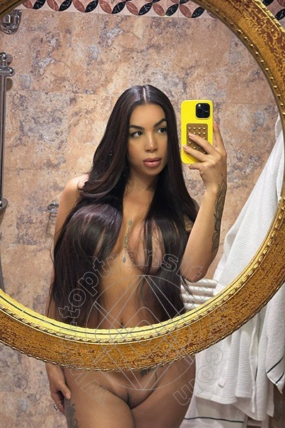 Foto selfie 3 di Alícia Lins transex Milano