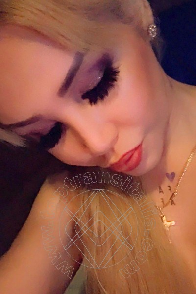 Foto selfie 23 di Rebecca Isabell transex Milano