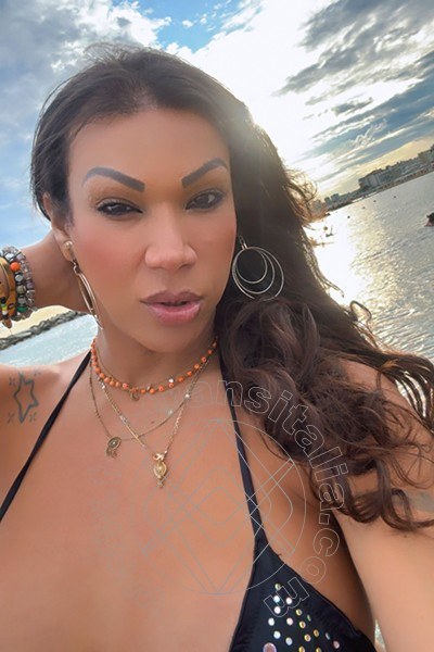 Foto selfie 12 di Jhoany Wilker Pornostar transex Bari