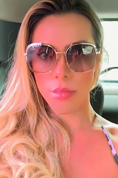 Foto selfie 11 di Rayssa Victoria transex Londra