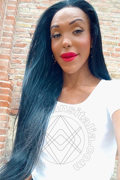 Foto selfie 17 di Wanessa Armani transex Frosinone