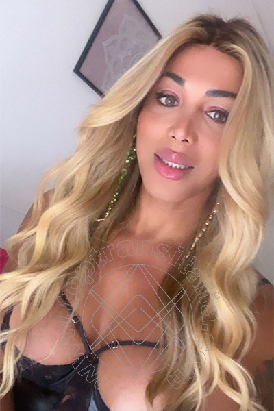 Foto selfie 8 di Camilla Brazil transex Roma