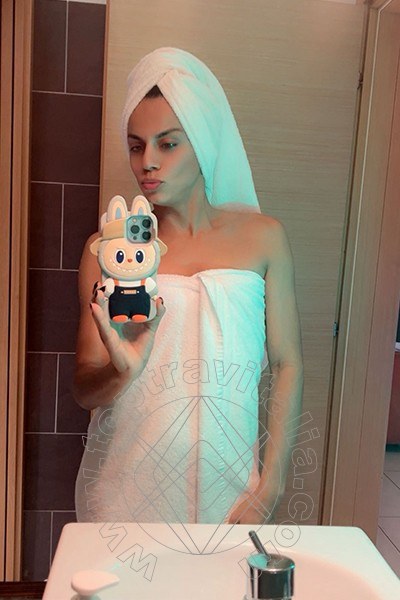 Foto selfie 12 di Samantha Dumont transex Riccione