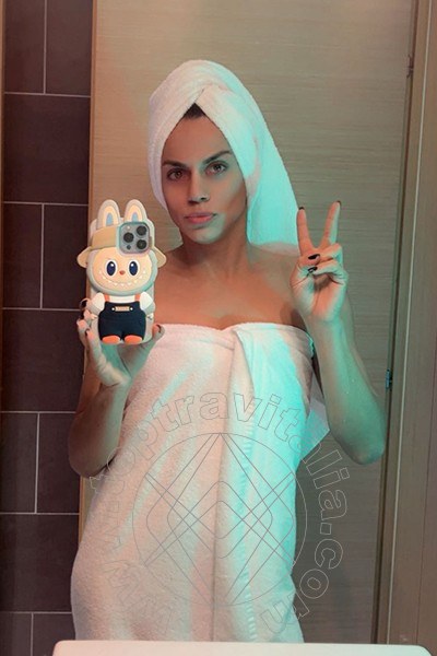 Foto selfie 11 di Samantha Dumont transex Riccione