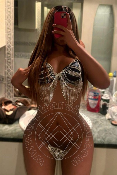 Foto selfie di Evelyn Domenicana transex Cuneo