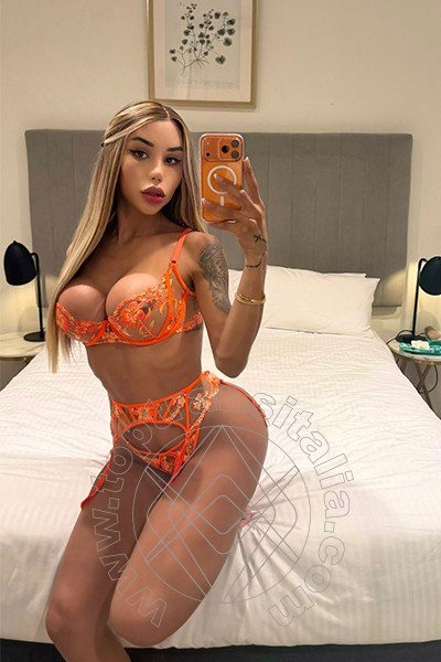 Foto selfie 3 di Heloisa Tx transex Rimini