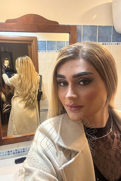 Foto selfie 4 di Ita Cabral Xxl transex Salerno
