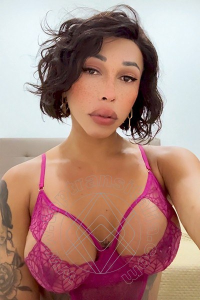 Foto selfie di Ninfetta Geovanna transex Napoli
