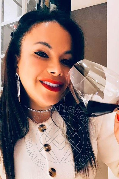 Foto selfie 23 di Elena transex Lignano Sabbiadoro