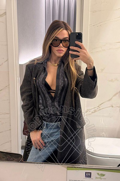 Foto selfie 1 di Rafaella Menicucci Xxl transex Milano