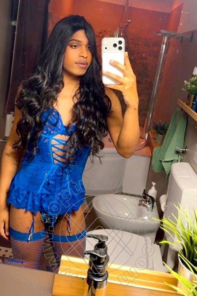 Foto selfie 2 di Sabrina Alencar transex Sorrento