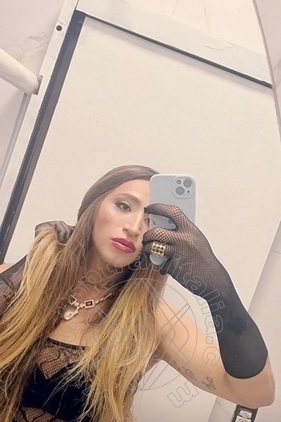 Foto selfie 2 di Veronica Xxl transex Genova