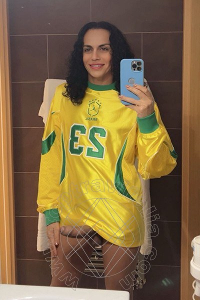 Foto selfie hot 1 di Samantha Dumont transex Sacile