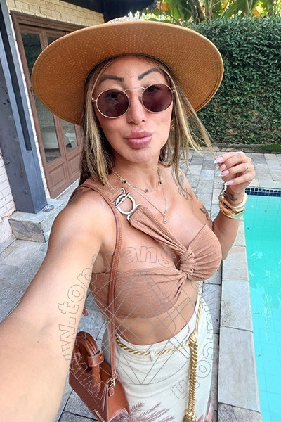 Foto selfie 13 di Raphaela Martins Pornostar transex Savona