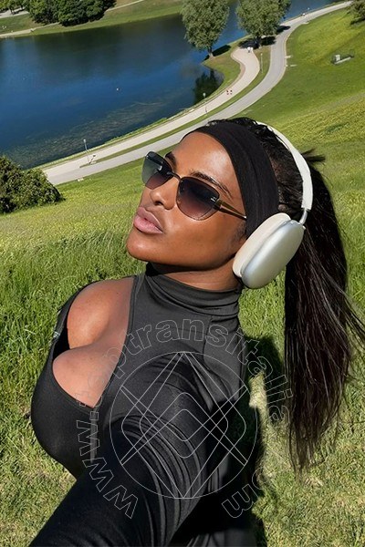 Foto selfie 4 di Jasmine Fox transex Londra