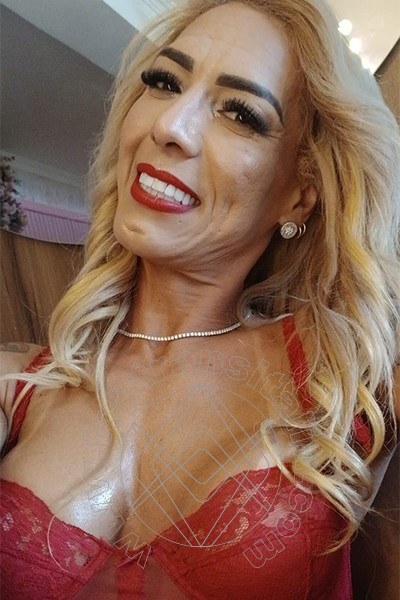 Foto selfie di Patrizia Lucchese transex Milano