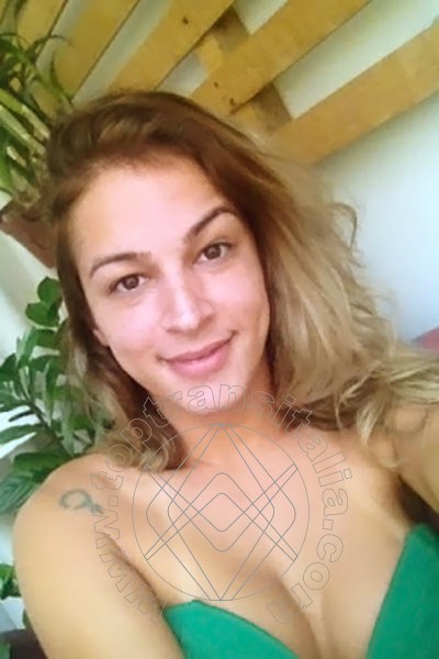 Foto selfie 22 di Dany de Castro Pornostar transex Treviso