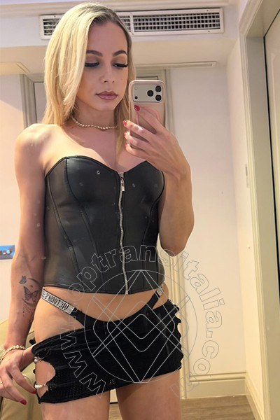 Foto selfie 1 di Michelly Ximenez Pornostar transex Parma