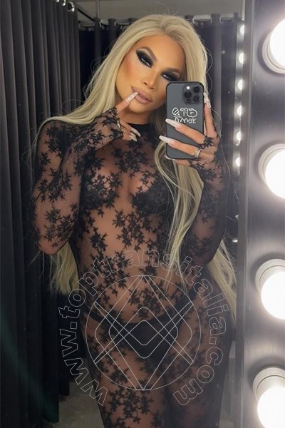 Foto selfie 12 di Bruna Dior transex Alba Adriatica