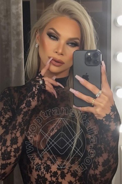 Foto selfie 9 di Bruna Dior transex Alba Adriatica