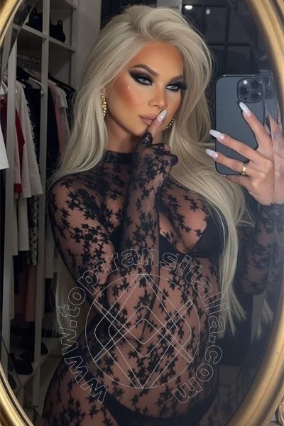 Foto selfie 4 di Bruna Dior transex Alba Adriatica