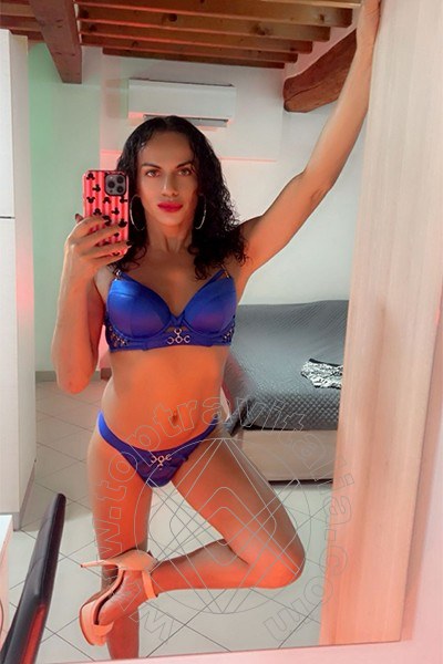 Foto selfie 1 di Samantha Dumont transex Riccione