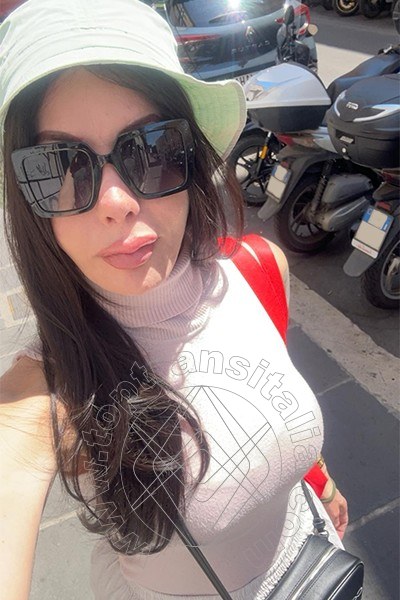 Foto selfie 14 di Paloma Diaz transex Caserta
