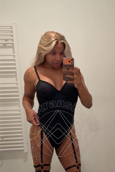 Foto selfie 9 di Adriana transex Napoli