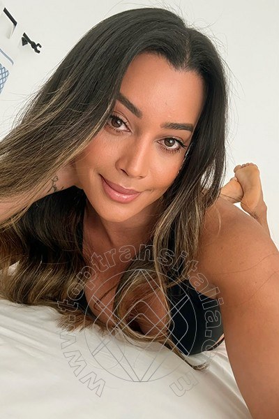 Foto selfie 3 di Iris Araujo transex Brescia