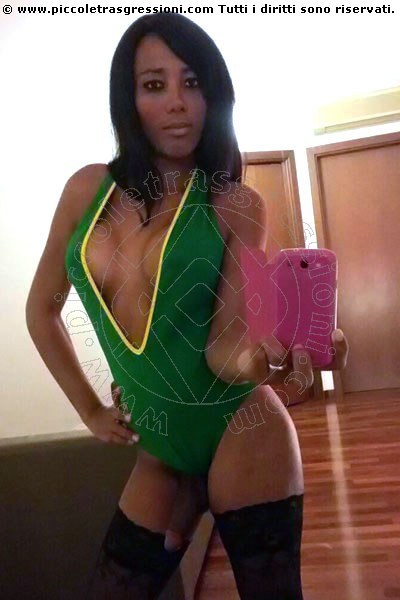 Foto selfie hot di Kelly New transex Salvador Bahia