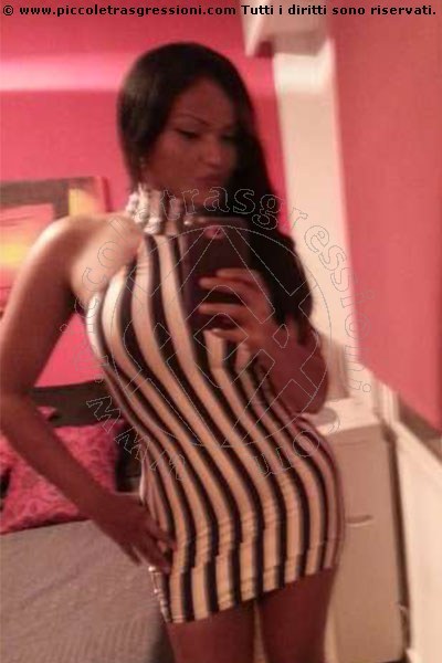 Foto selfie 3 di Samira transex Madrid