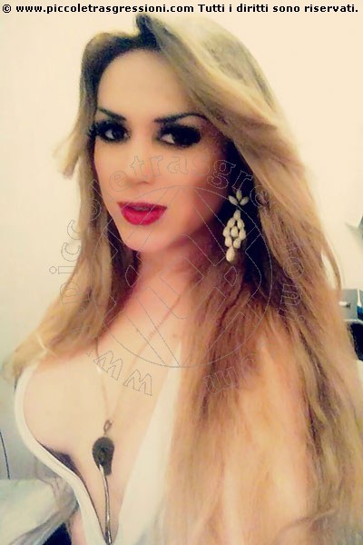 Foto selfie 34 di Alessia Xxl transex Barcellona